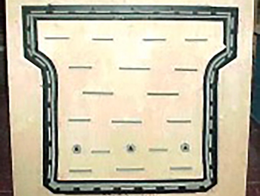 Fustella per taglio masonite sp. 6 mm. con rinforzi in acciaio