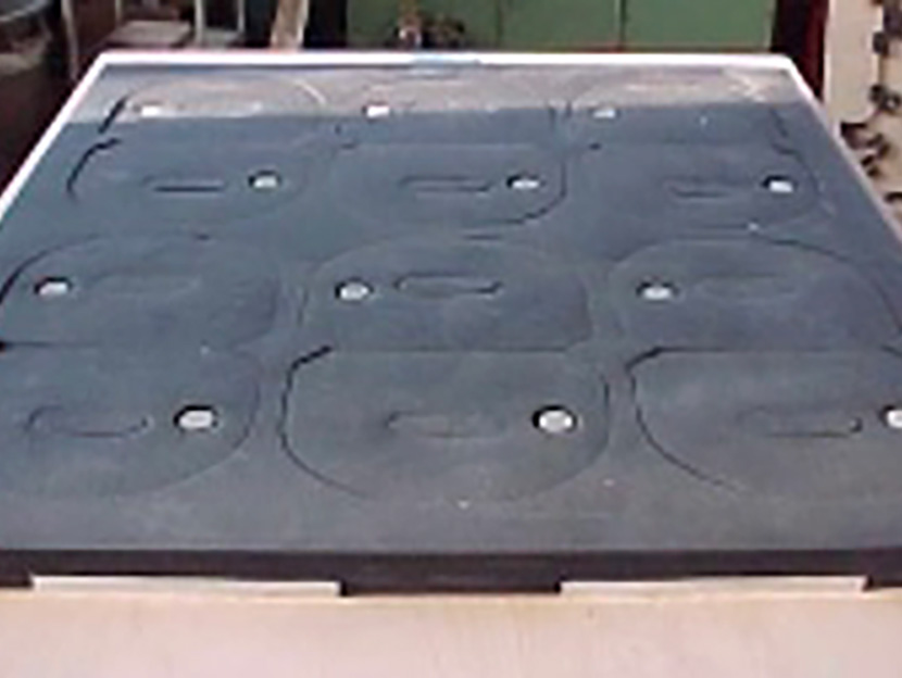 Fustelle per materiali insonorizzanti Fustelle per materiali isolanti (settore auto ed elettrodomestici)